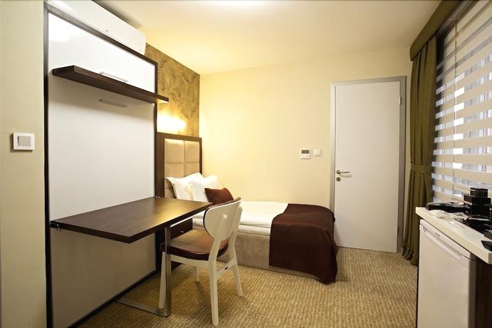 Imagen de la habitación del Hotel End Glory. Foto 2