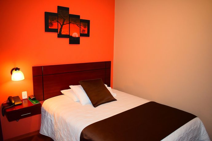 Imagen de la habitación del Hotel Endamo. Foto 9