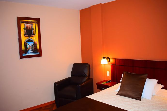 Imagen de la habitación del Hotel Endamo. Foto 20