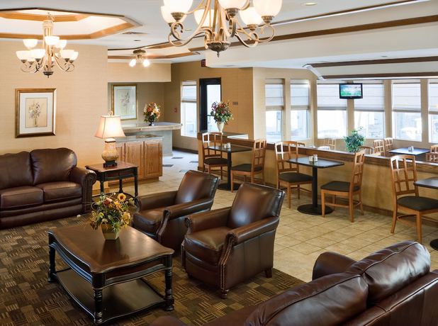 Imagen de los interiores del Hotel Endeavor Inn & Suites, Trademark Collection by Wyndham. Foto 18