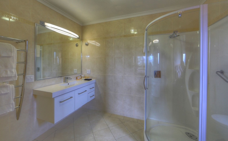 Imagen de la habitación del Hotel Endeavour Lodge. Foto 16