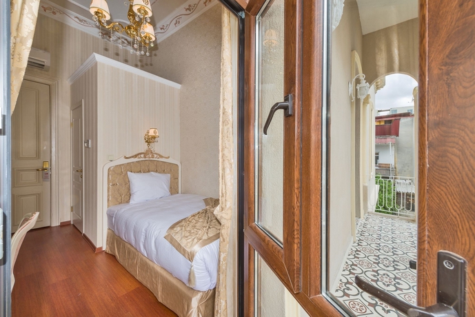 Imagen de la habitación del Hotel Enderun. Foto 11