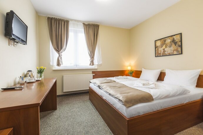 Imagen general del Hotel Endhotel. Foto 17