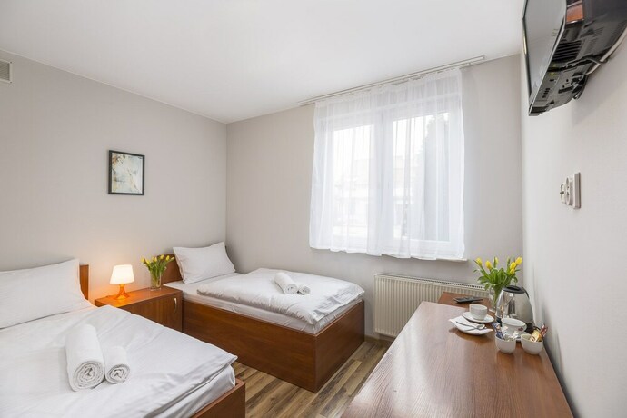 Imagen de la habitación del Hotel Endhotel. Foto 21