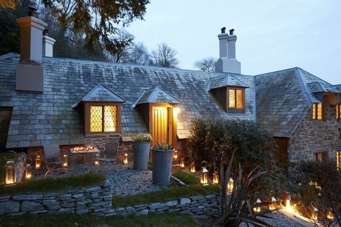 Imagen de los exteriores del Hotel Endsleigh. Foto 5