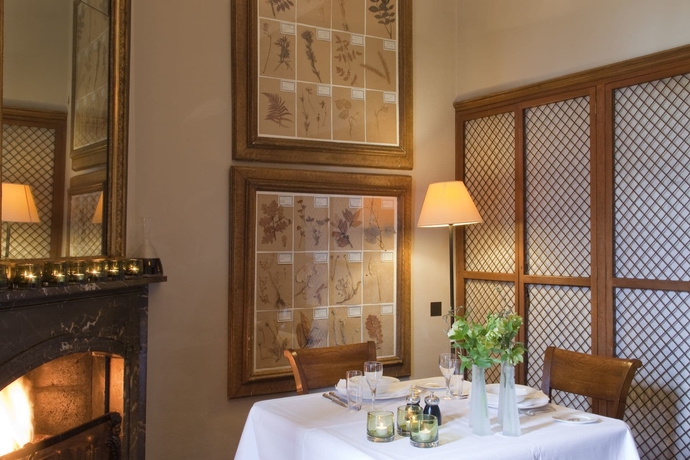 Imagen del bar/restaurante del Hotel Endsleigh. Foto 3