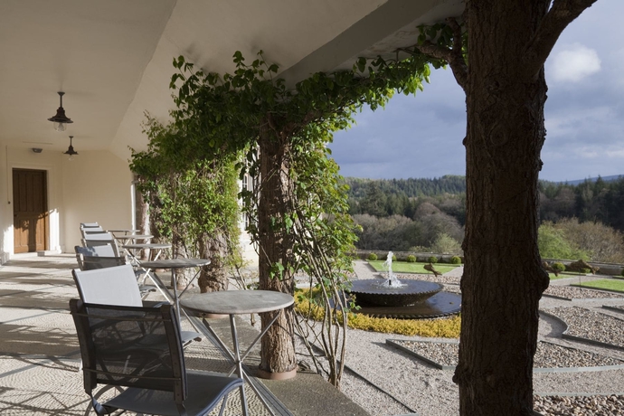 Imagen de los exteriores del Hotel Endsleigh. Foto 7