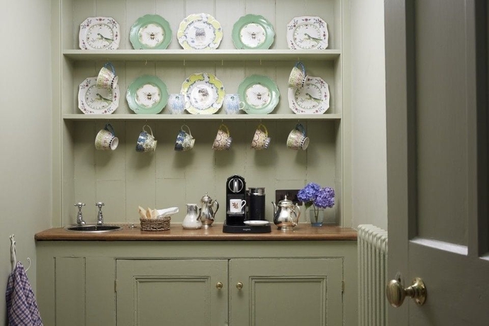 Imagen de los interiores del Hotel Endsleigh. Foto 14