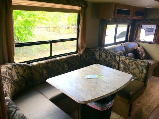 Imagen general del Hotel Enduro RV Citrus Valley Resort. Foto 6
