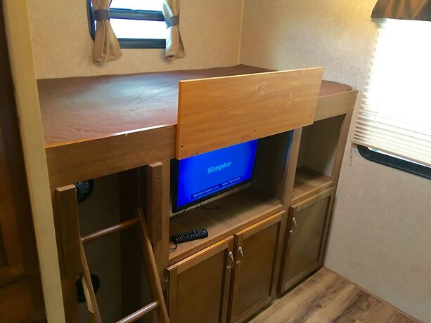 Imagen de la habitación del Hotel Enduro RV Citrus Valley Resort. Foto 17