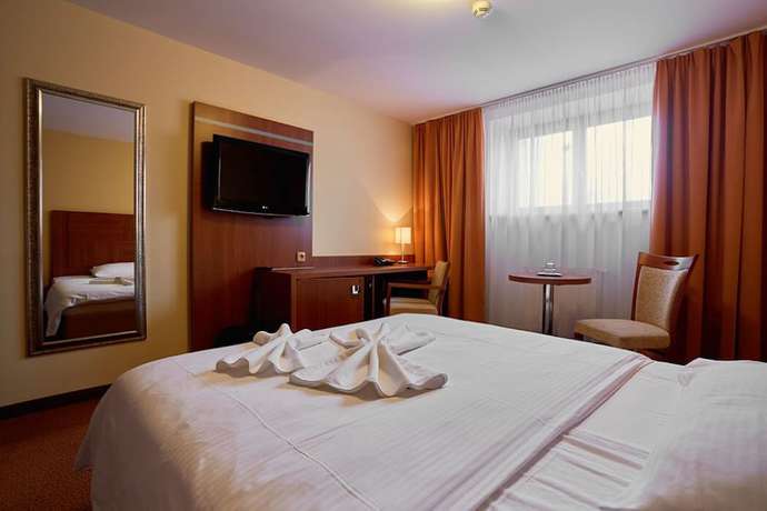 Imagen de la habitación del Hotel Energetic. Foto 7