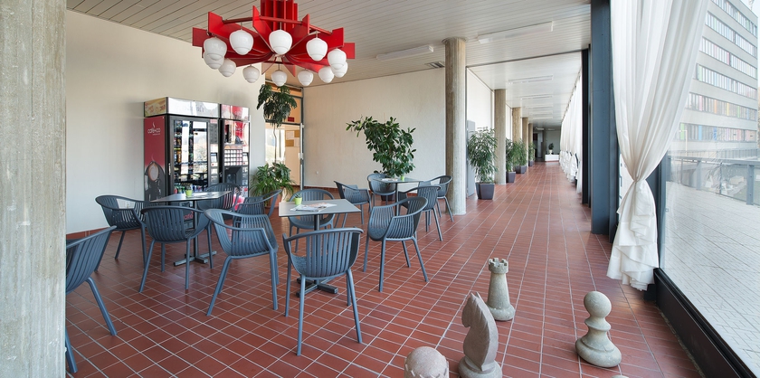 Imagen del bar/restaurante del Hotel Energie. Foto 6