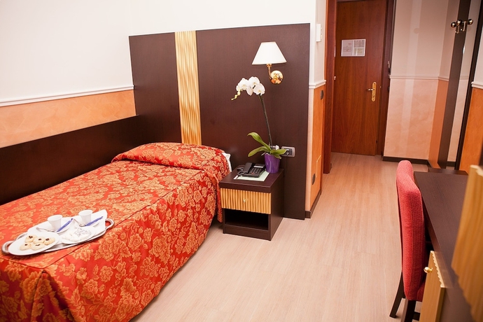 Imagen de la habitación del Hotel Energy Park. Foto 9