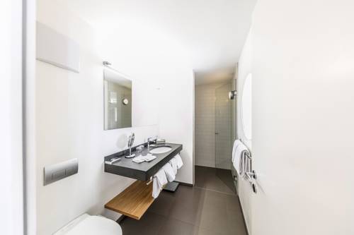 Imagen de la habitación del Hotel Engadiner Boutique-hotel Guardaval. Foto 16