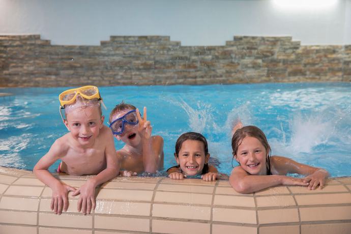 Imagen de la piscina del Hotel Engel - Familotel Hochschwarzwald. Foto 20