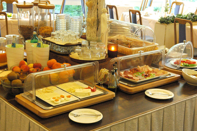 Imagen de los interiores del Hotel Engel Im Salinental. Foto 15