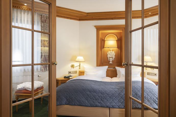Imagen de la habitación del Hotel Engel Obertal. Foto 8