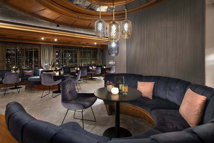 Imagen de los interiores del Hotel Engel Obertal. Foto 19