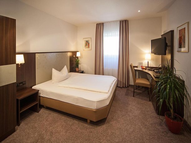 Imagen de la habitación del Hotel Engel, Schwarzach. Foto 15