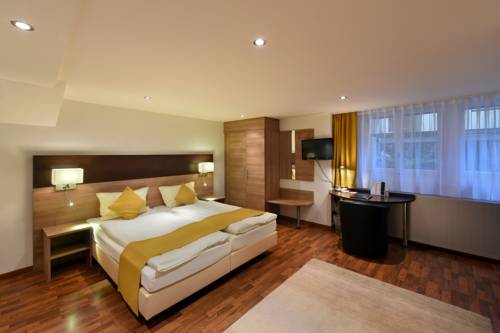 Imagen de la habitación del Hotel Engel, Zofingen. Foto 9