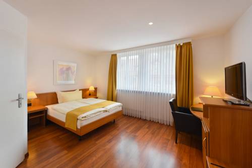 Imagen de la habitación del Hotel Engel, Zofingen. Foto 12