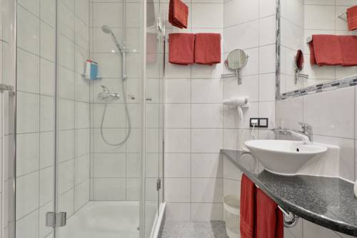 Imagen de la habitación del Hotel Engelhorn. Foto 10