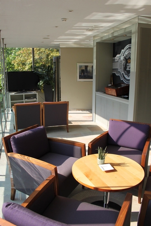 Imagen de los interiores del Hotel Engimatt City and Garden. Foto 16