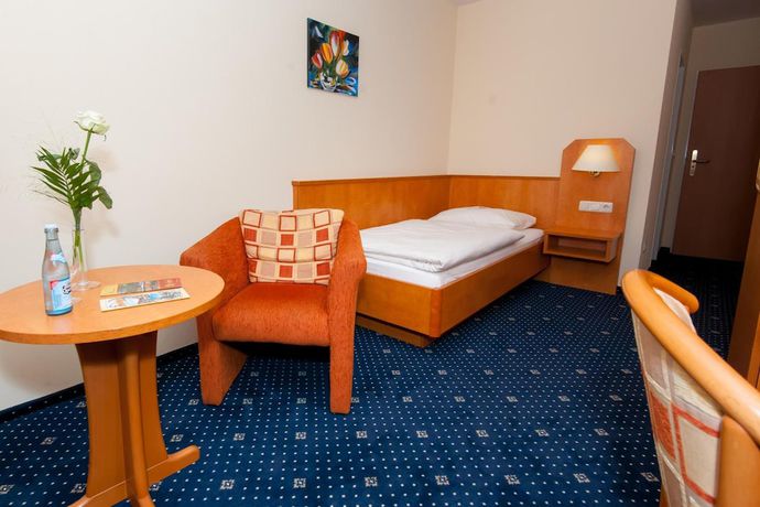 Imagen de la habitación del Hotel Englischer Hof. Foto 6