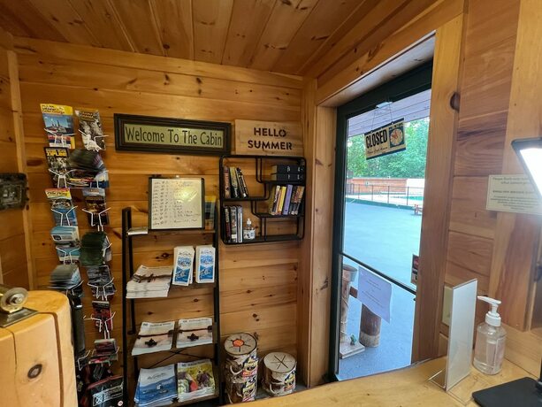 Imagen general del Hotel English Brook Cottages. Foto 9