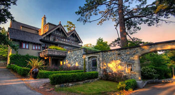 Imagen de los exteriores del Hotel English Inn. Foto 8