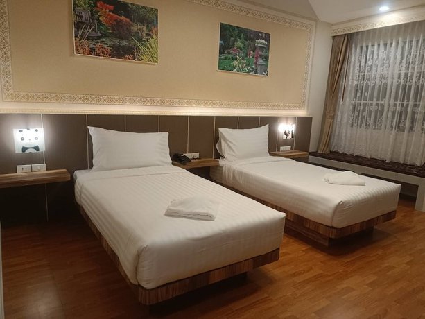 Imagen de la habitación del Hotel English Resotel. Foto 15