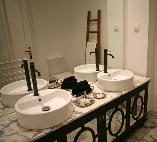 Imagen de la habitación del Hotel Engy Estoril - Luxury Villas. Foto 5