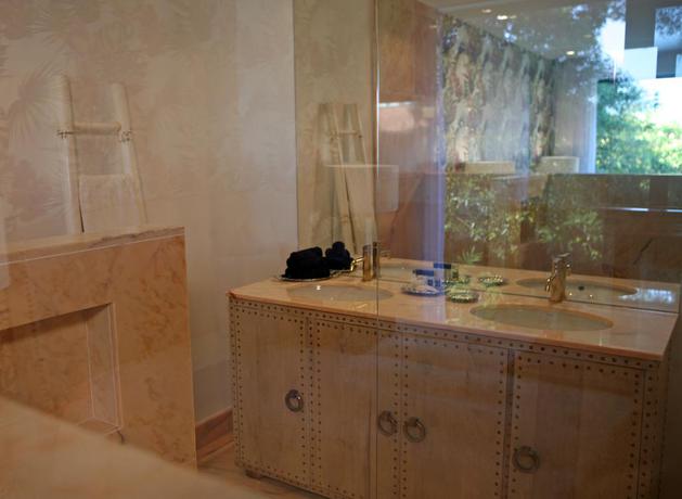 Imagen de la habitación del Hotel Engy Estoril - Luxury Villas. Foto 16