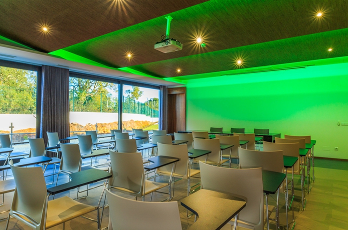 Imagen de los interiores del Hotel Enigma - Nature and Water. Foto 14