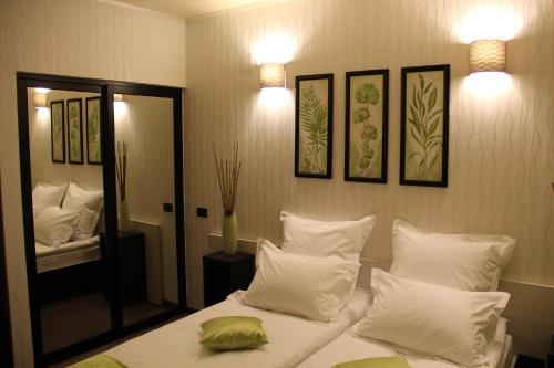 Imagen general del Hotel Enigma Pension. Foto 5