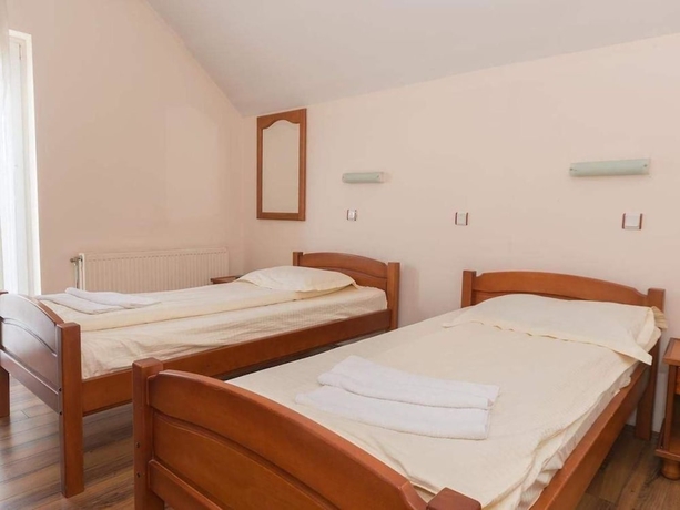 Imagen de la habitación del Hotel Enigma, Žabljak. Foto 11