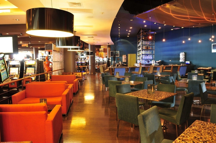 Imagen del bar/restaurante del Hotel Enjoy Coquimbo. Foto 10