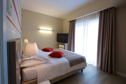 Imagen de la habitación del Hotel Enjoy Garda. Foto 14