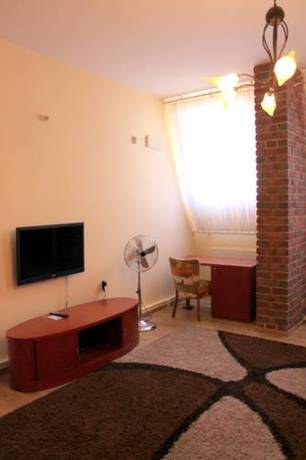 Imagen de la habitación del Hotel Enjoy Inn. Foto 6