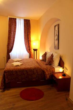Imagen de la habitación del Hotel Enjoy Inn. Foto 14