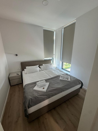 Imagen de la habitación del Hotel Enjoy Suites and Apartments. Foto 7