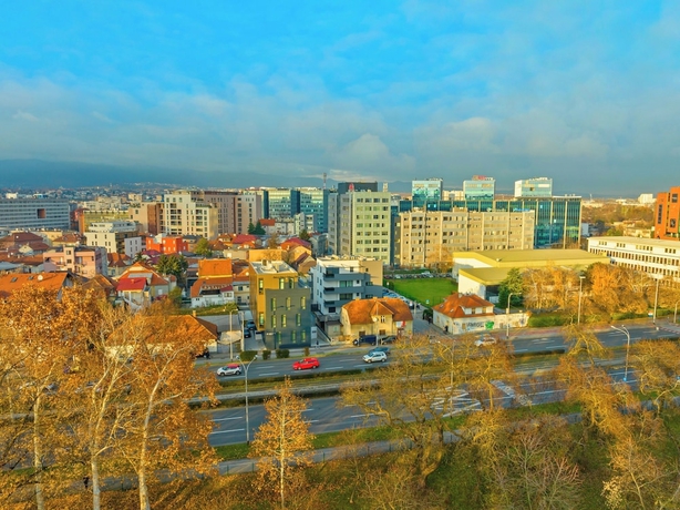 Imagen de los interiores del Hotel Enjoy Suites and Apartments. Foto 11