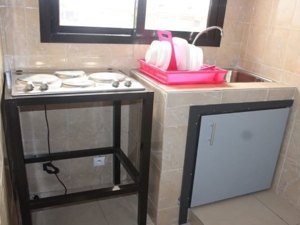 Imagen de la habitación del Hotel Enka Flathotel. Foto 15