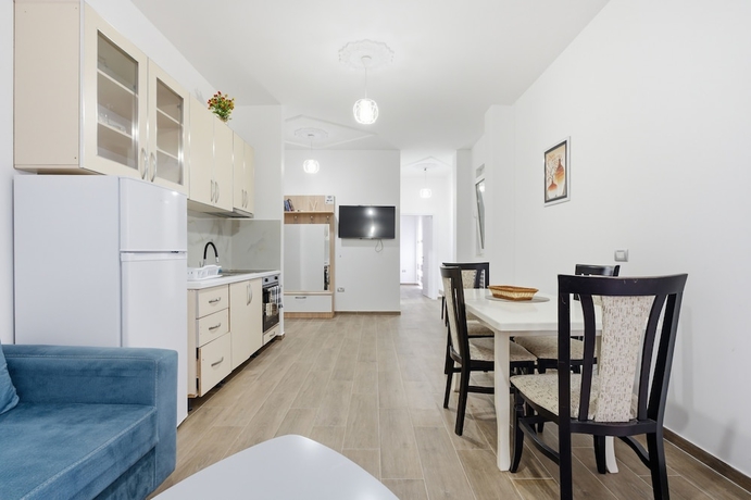 Imagen de la habitación del Hotel Enles Garden Beach Apartments. Foto 6