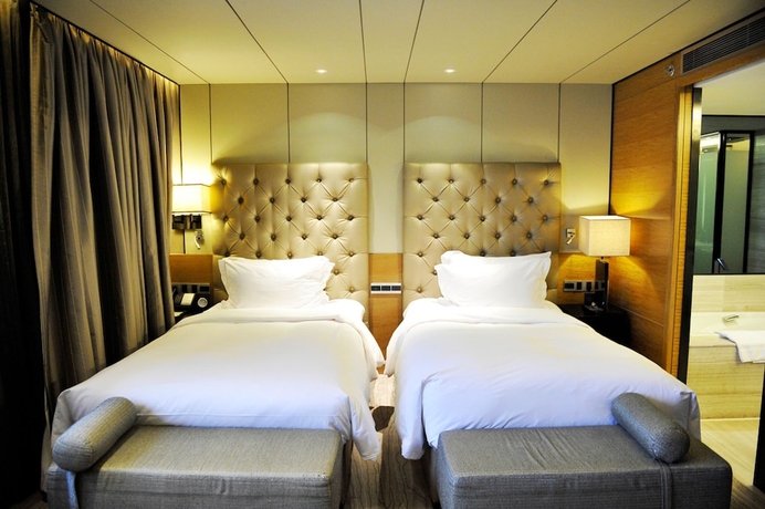 Imagen de la habitación del Hotel Enlux. Foto 16