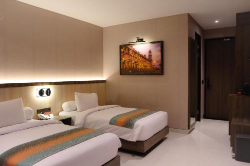 Imagen general del Hotel Eno Front One Semarang. Foto 6