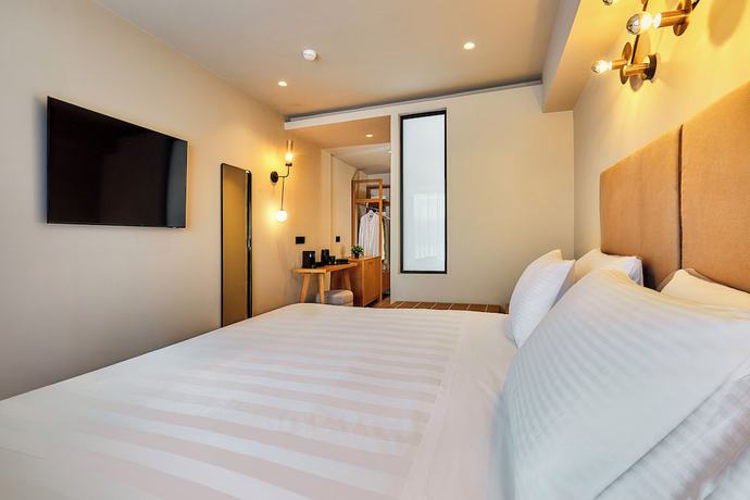 Imagen de la habitación del Hotel Enorme Epavli Urban Living. Foto 9