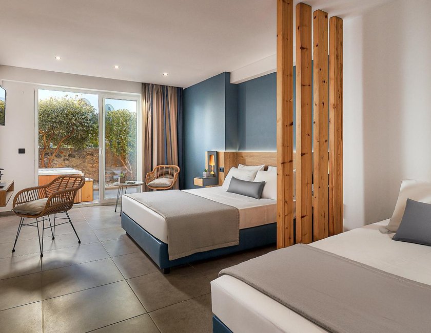 Imagen general del Hotel Enorme Infinity Beach. Foto 9