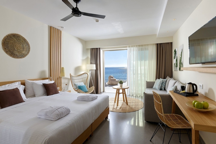 Imagen de la habitación del Hotel Enorme Santanna Beach. Foto 5