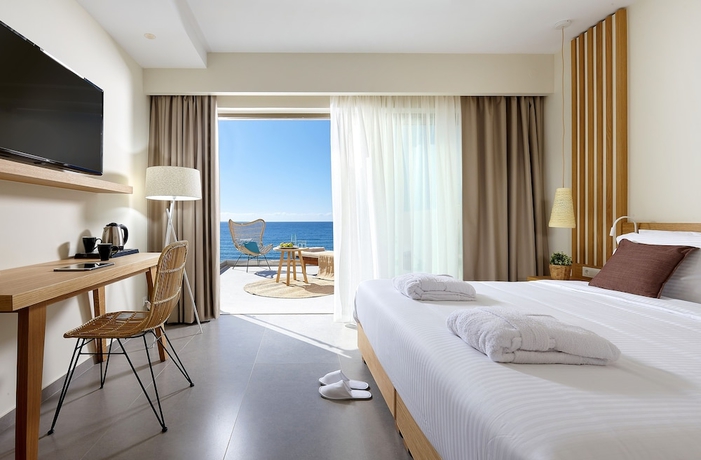 Imagen de la habitación del Hotel Enorme Santanna Beach. Foto 12